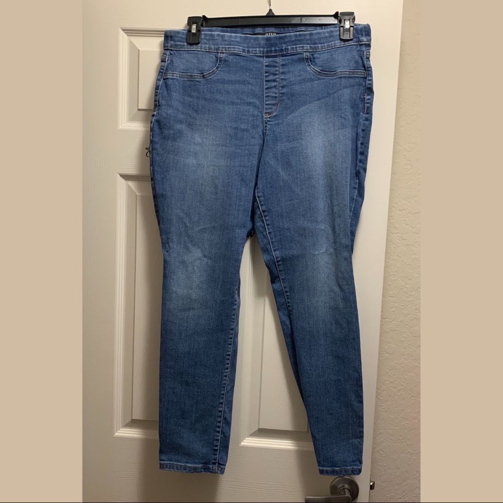 PLUS SIZE JEGGINGS size XL